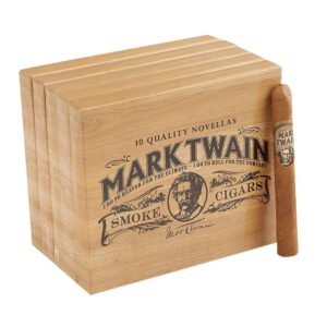 Mark Twain Novellas (Cigarillos) (4.2x32) Pack of 50.jpg